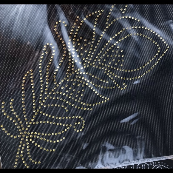 Crafter's Square Iron-On Rhinestone Patch - Fern Leaf Design - Picture 2 of 10